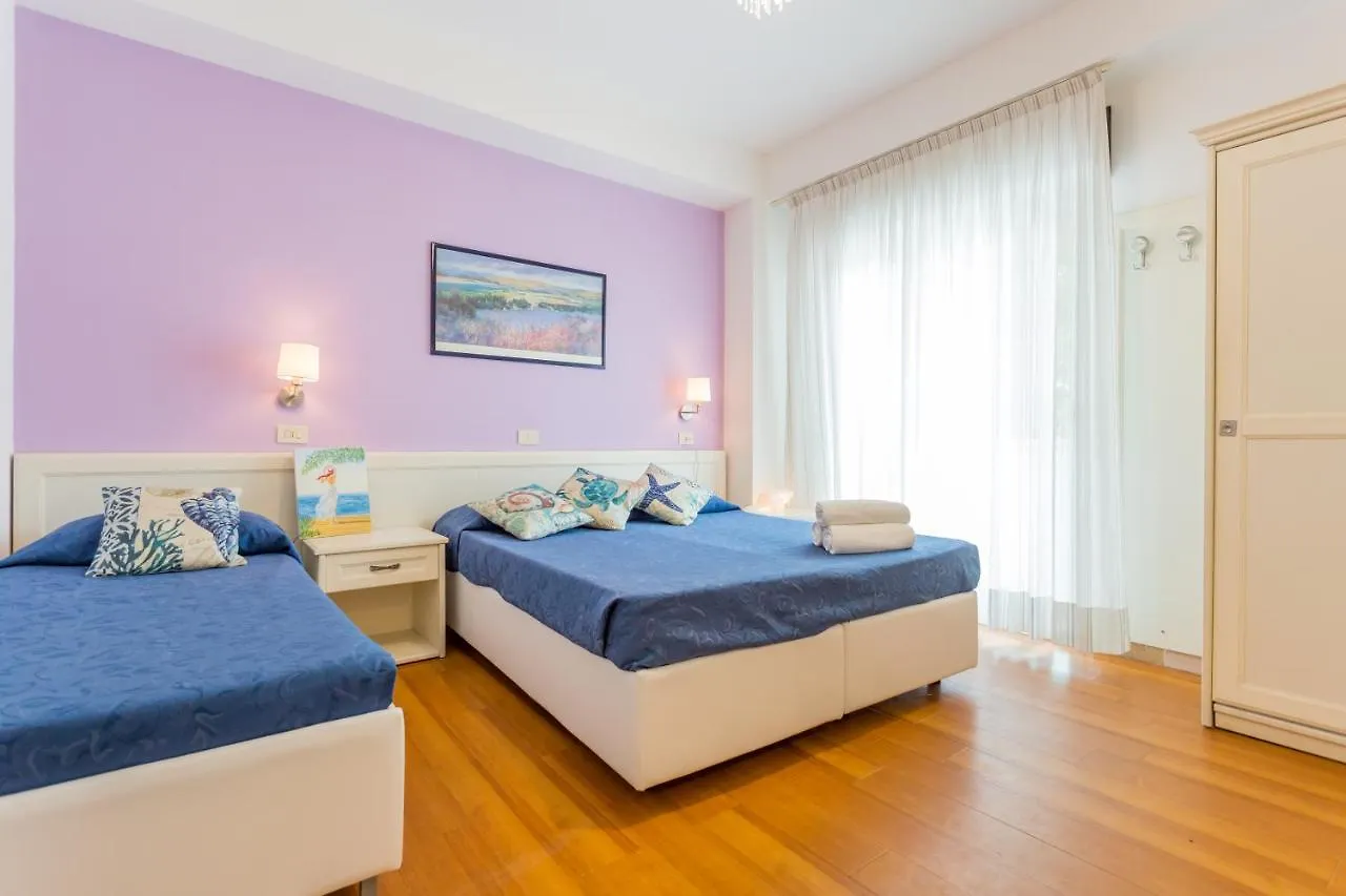 ***  Hotel Mon Pays Riccione Italie