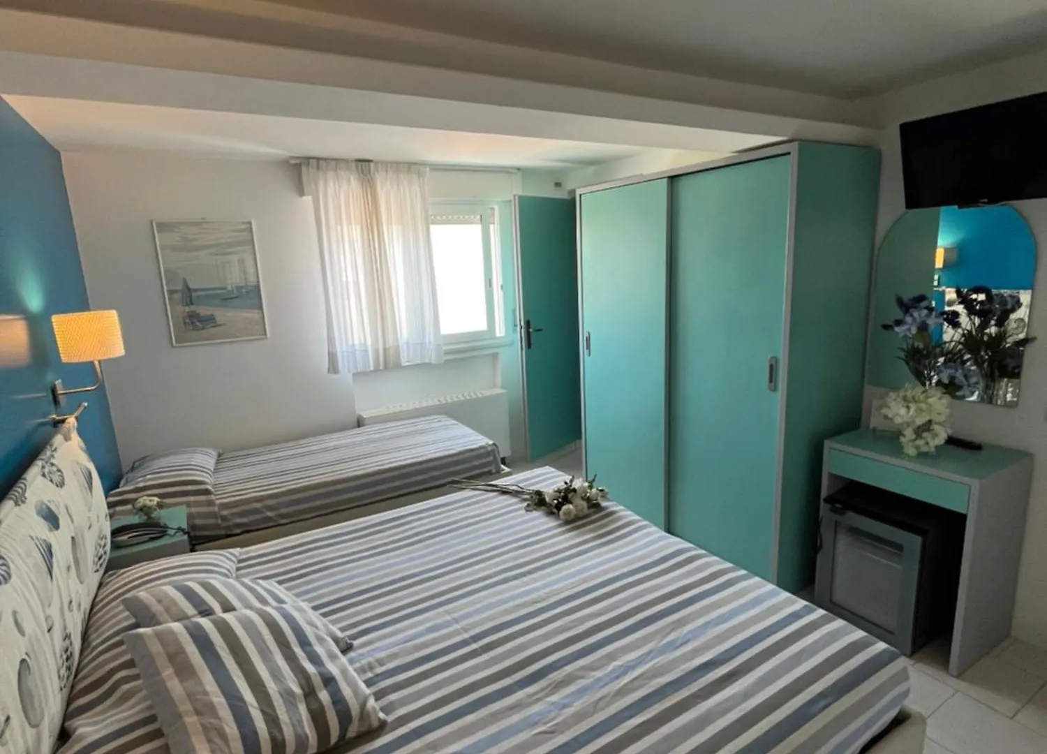 Hotel Mon Pays Riccione 3*,