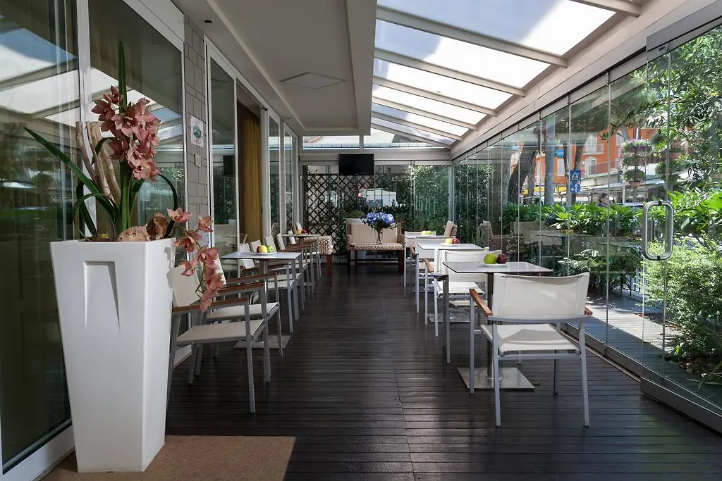 Hotel Mon Pays Riccione